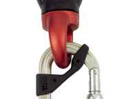 Mosquetón de acero OXAN con cierre Triact Lock de la marca Petzl