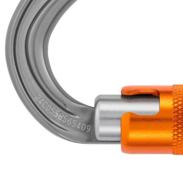 Mosquetón semicircular multidireccional OMNI Triact de Petzl