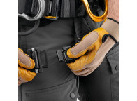 Arnés ASTRO Bod Croll Fast de Petzl para trabajos verticales