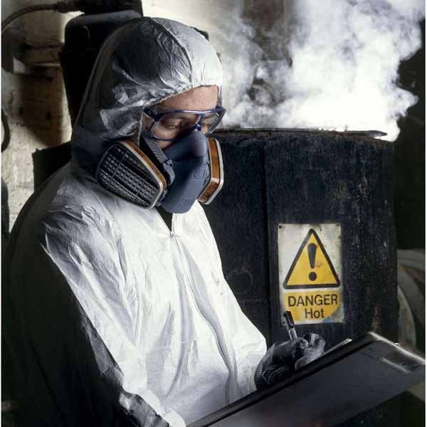 Máscara 3M ref. 7502 para protección respiratoria media cara