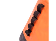 Mochila 50L KARI estanca y certificada para 18kg. Resiste 126kg.